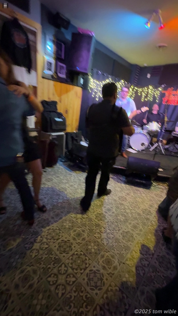 Play video